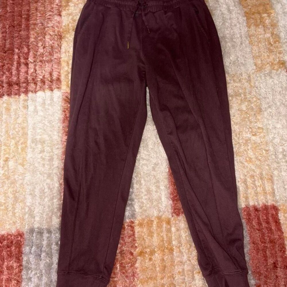 Mondetta Women's Burgundy and Brown Joggers-tracksuits